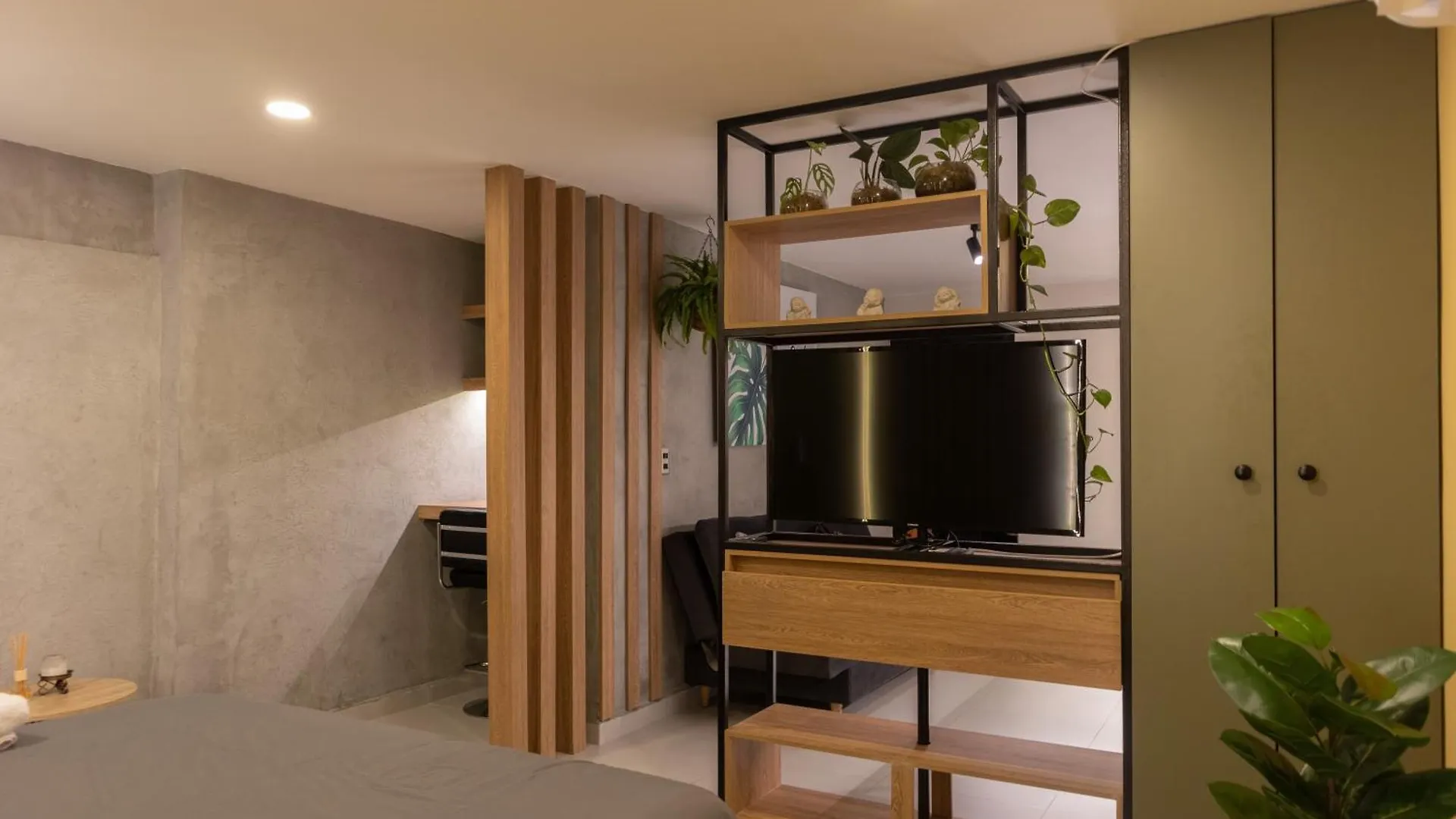 Apartaestudio Con Aire Acondicionado Moderno Medellin Apartment