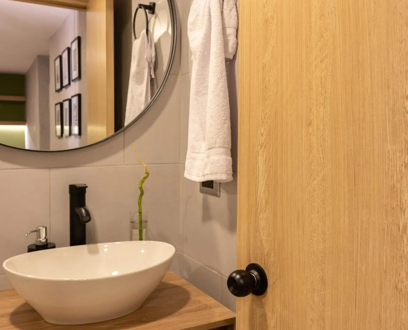 Apartment Apartaestudio Con Aire Acondicionado Moderno Medellin